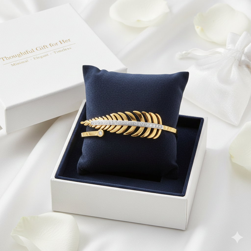 Anti-tarnish leaf-design bracelet perfect gift for women