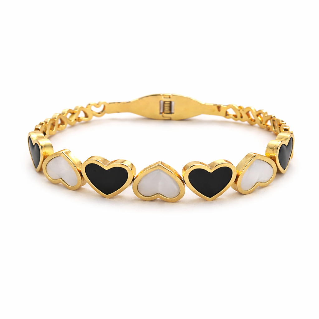 Gold heart bracelet with anti-tarnish finish for everyday wear